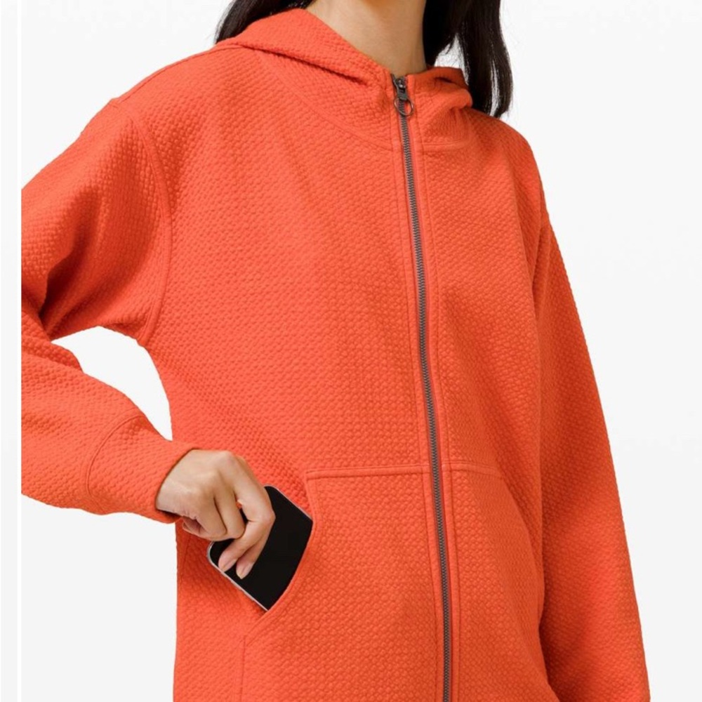 Lululemon All Yours Zip Hoodie *Bubble Dot 4